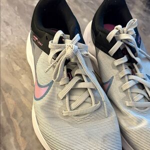 Nike Women's Athletic Shoes - White with Pink and Black